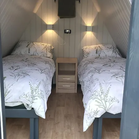 Mac Nean Glamping Campsite *